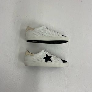 Vintage Havana Women's Grande Black Pebbled/Grey Sneakers